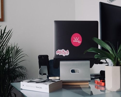 Office desk setup in Cluj-Napoca